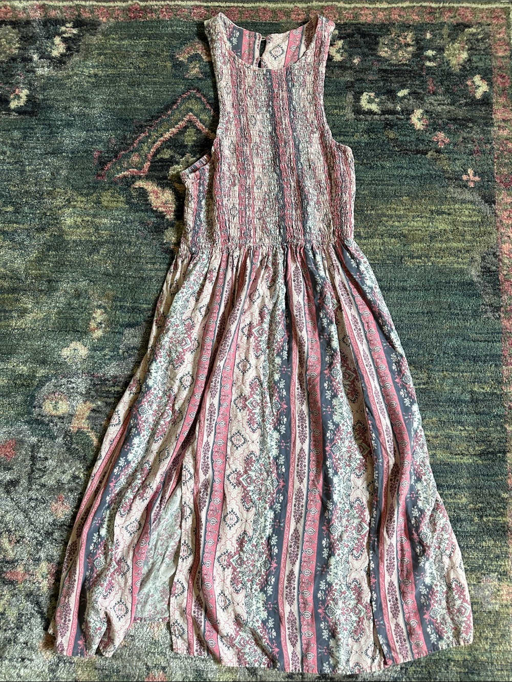 Mimi Chica Pink and Gray Boho Sleeveless Maxi Dress Size Large (small flaw)